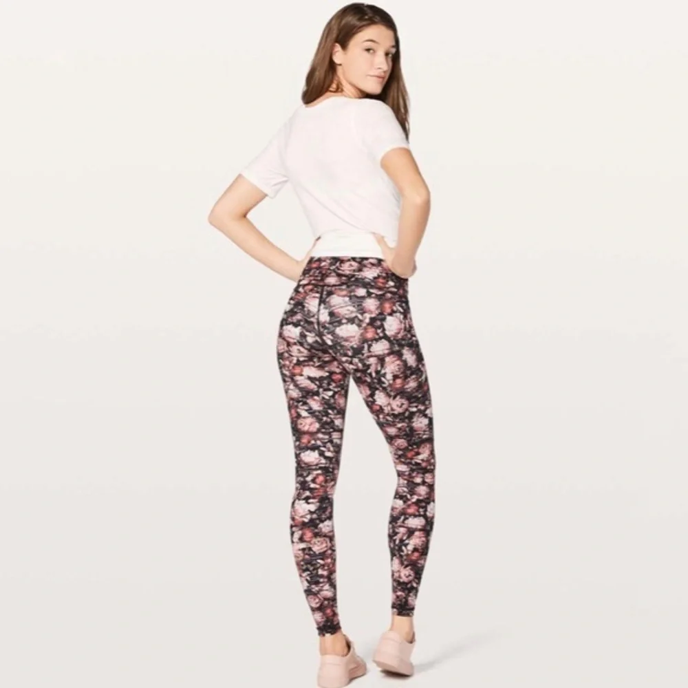 Lululemon Wunder Under Hi-Rise Tight‎ *Nulux